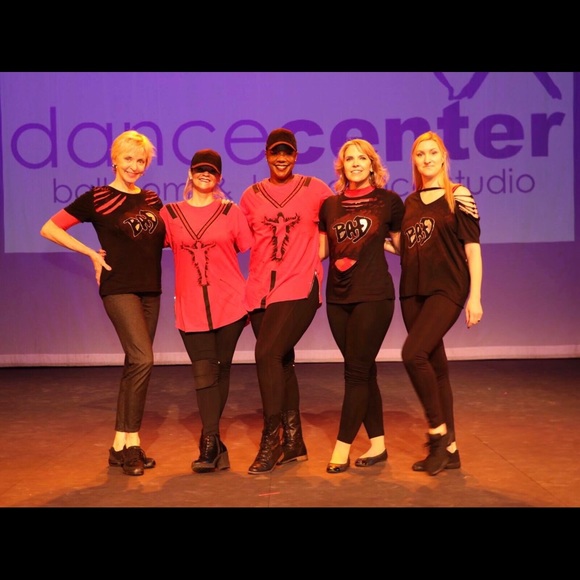 Meet your Posher, Laura - Picture 2 of 6